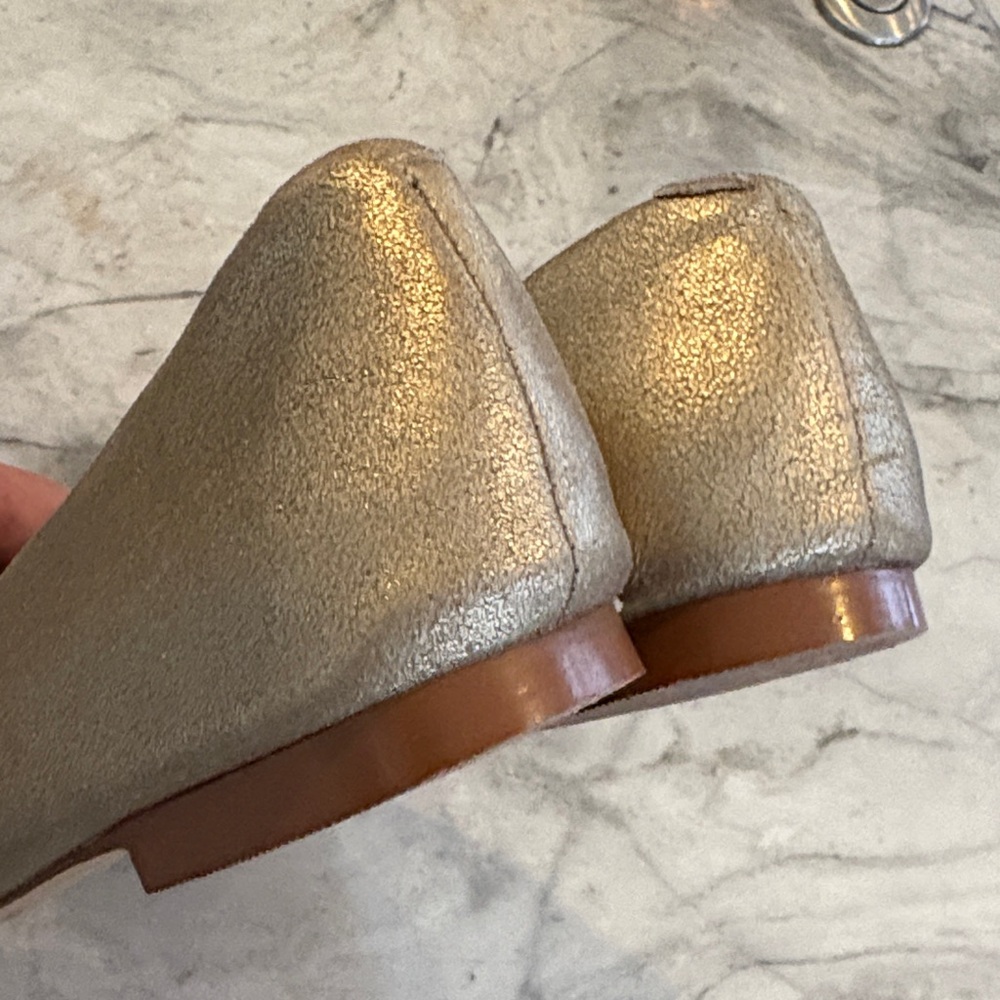 Chico's Elegant Gold Flats with Pearl Accents, size 8.5 - Picture 7 of 10